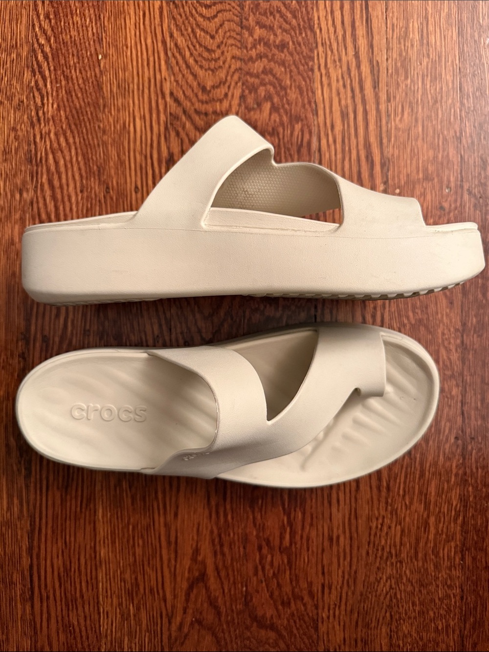 Crocs Getaway Platform Toe Loop sandals